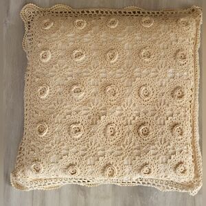 Natural fibers crochet 100%cotton doily accent pillow with cover
